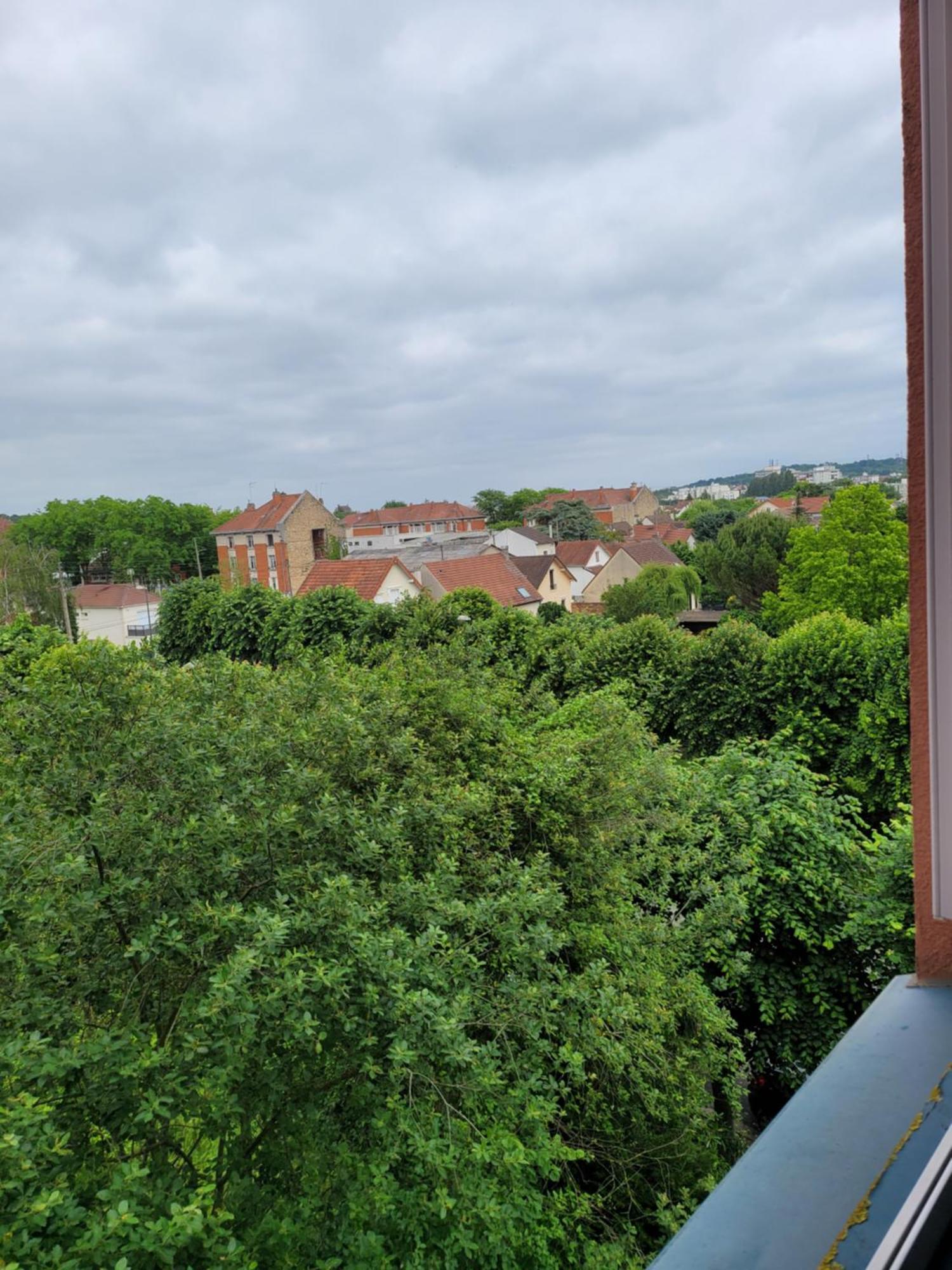 Ferienwohnung Parisian Retreat Pour 5 Personnes - 12 Min De Paris - Proche Gare Deuil-la-Barre Exterior foto